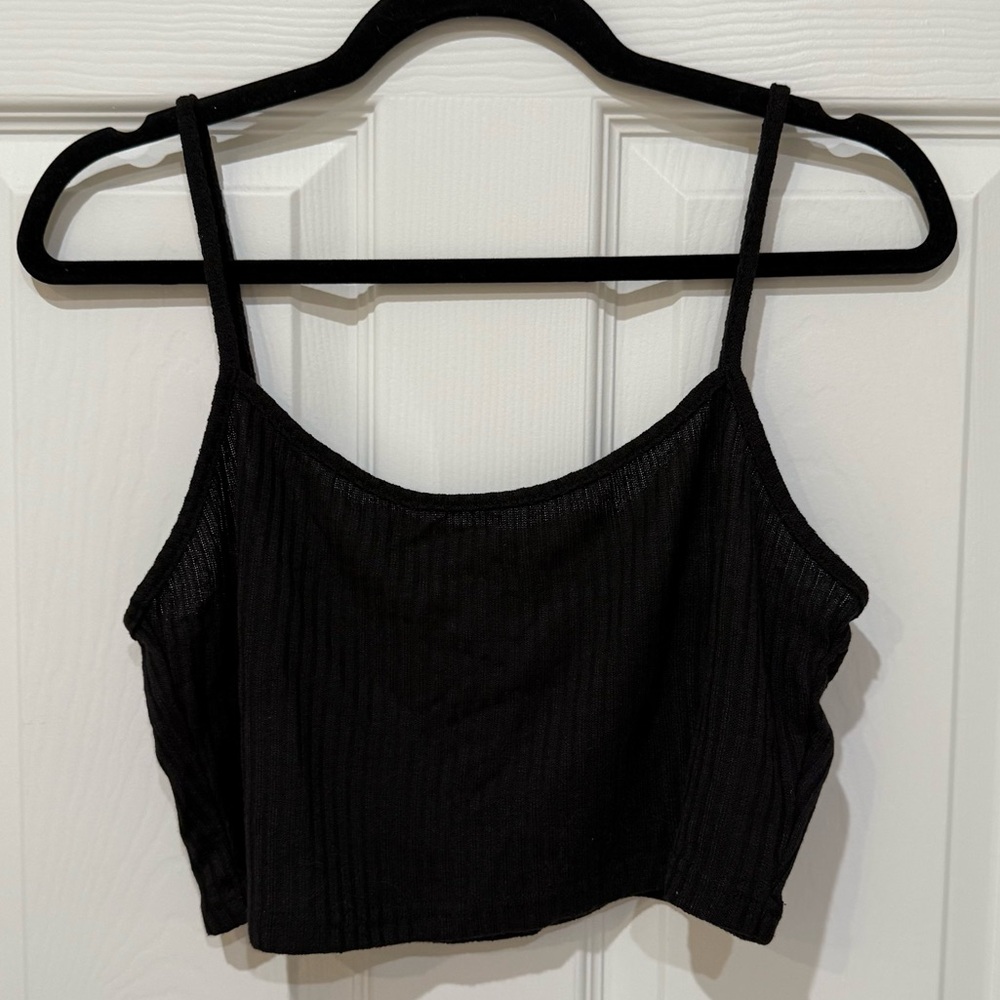 Black Ribbed Cropped Cami NWOT